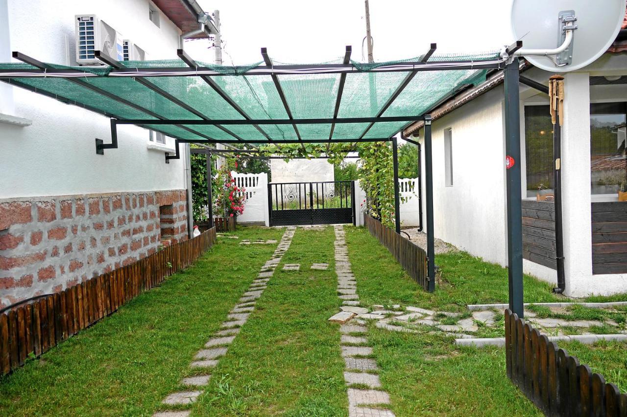 Guest House Medina Belogradchik Ngoại thất bức ảnh
